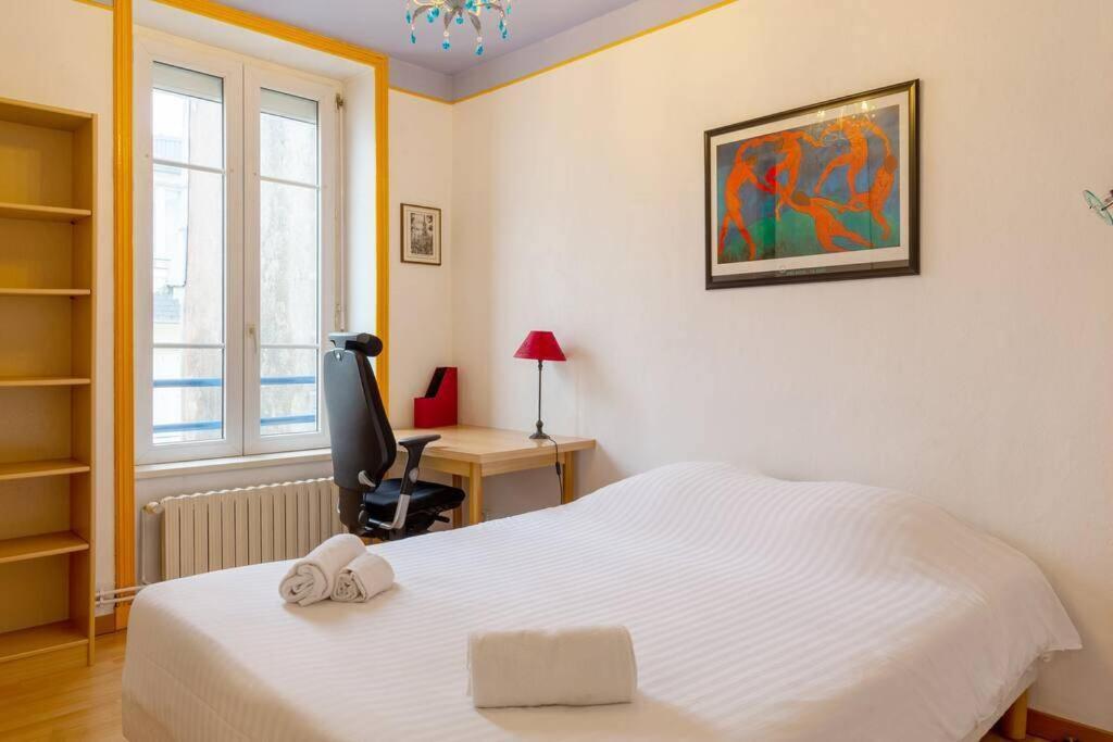 Vazi, Appartement Lumineux & Spacieux Centre-Ville Brest Luaran gambar