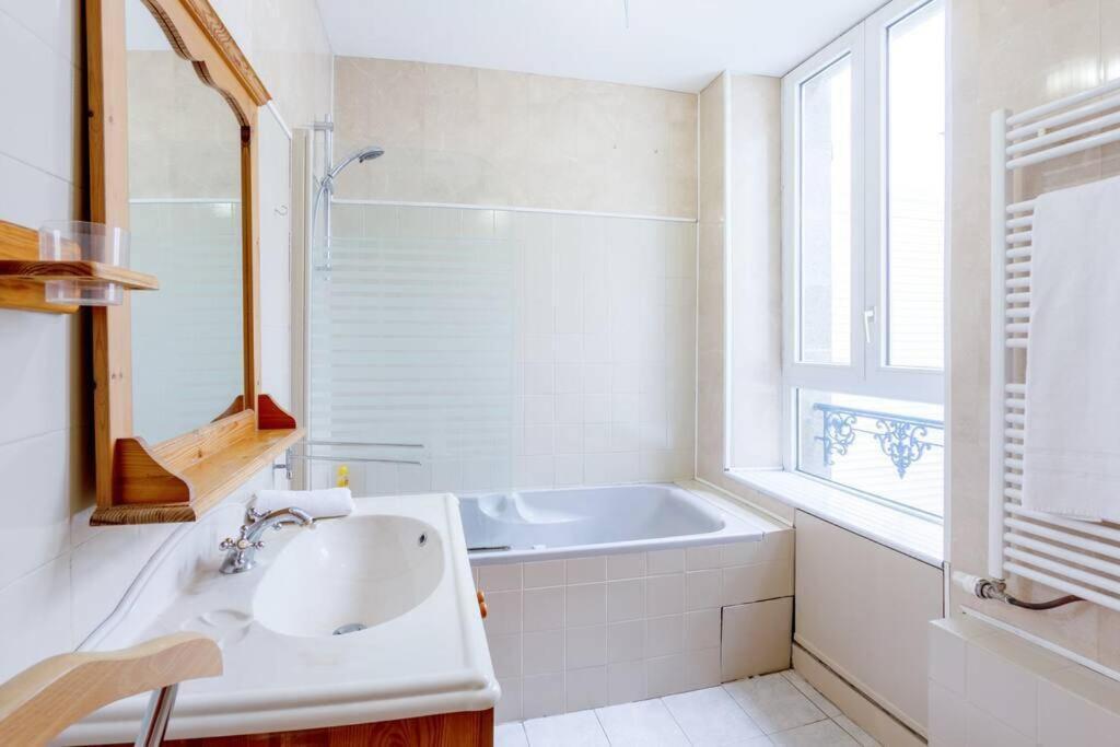 Vazi, Appartement Lumineux & Spacieux Centre-Ville Brest Luaran gambar